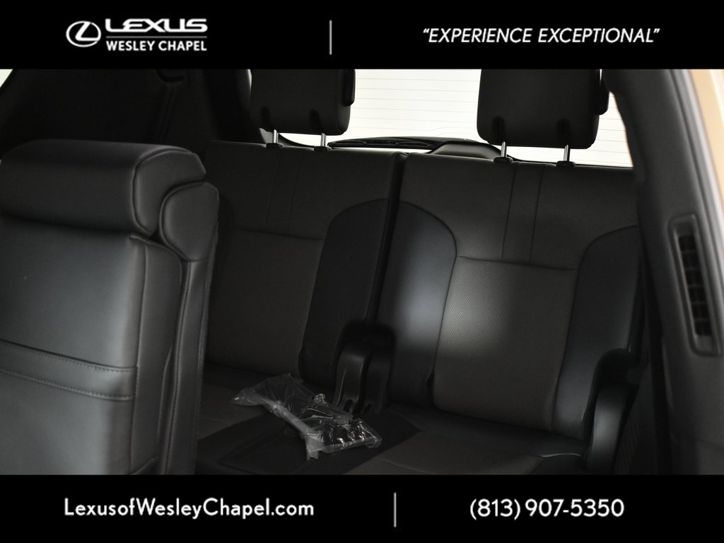 Used 2025 Lexus LX 700h Overtrail image 22