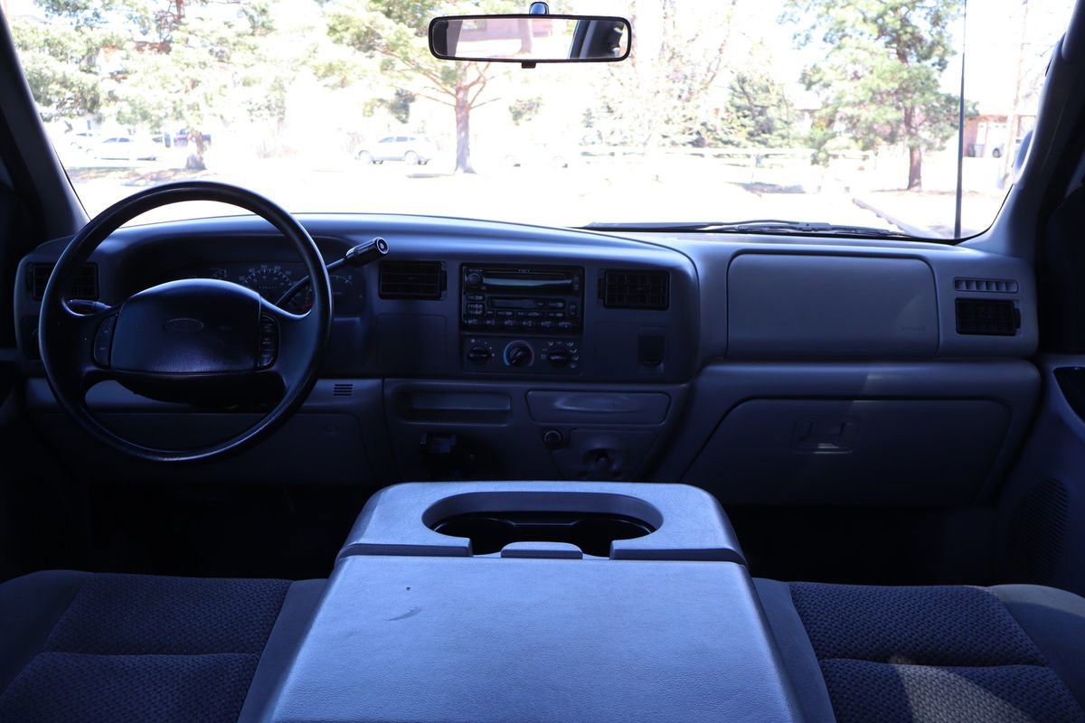 Used 2001 Ford F250 XL AWD/4WD image 16