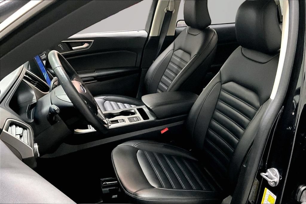 Used 2022 Ford Edge SEL w/ Convenience Package AWD/4WD image 21