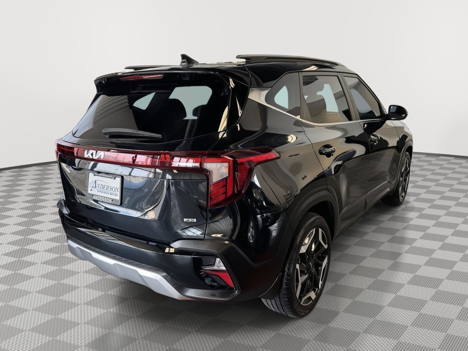 Used 2024 Kia Seltos SX w/ SX Sunroof Package image 7