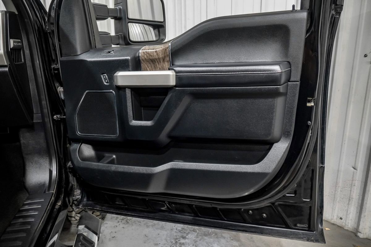 Used 2017 Ford F350 Lariat w/ Lariat Ultimate Package image 46