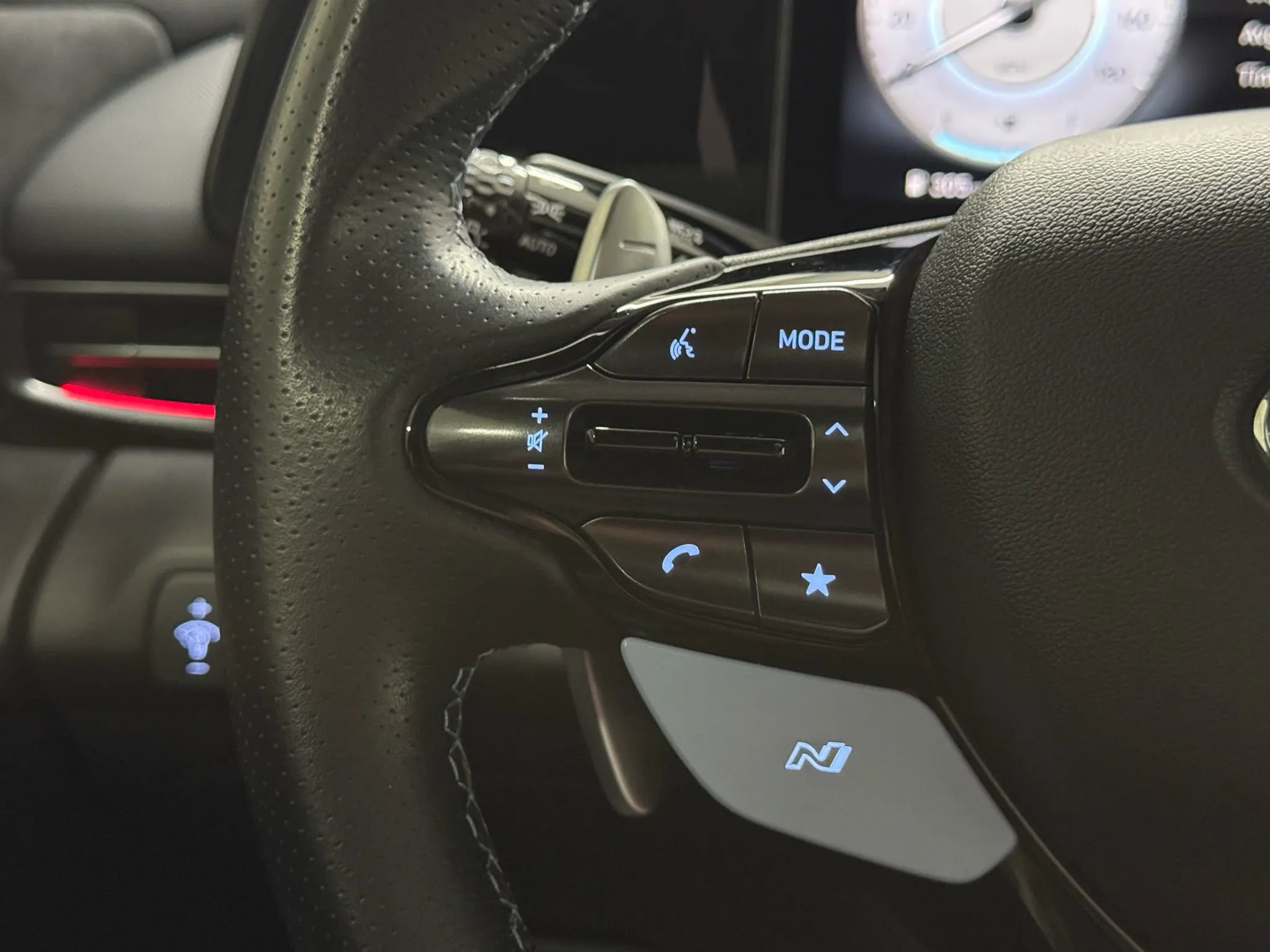 Used 2022 Hyundai Elantra N image 22