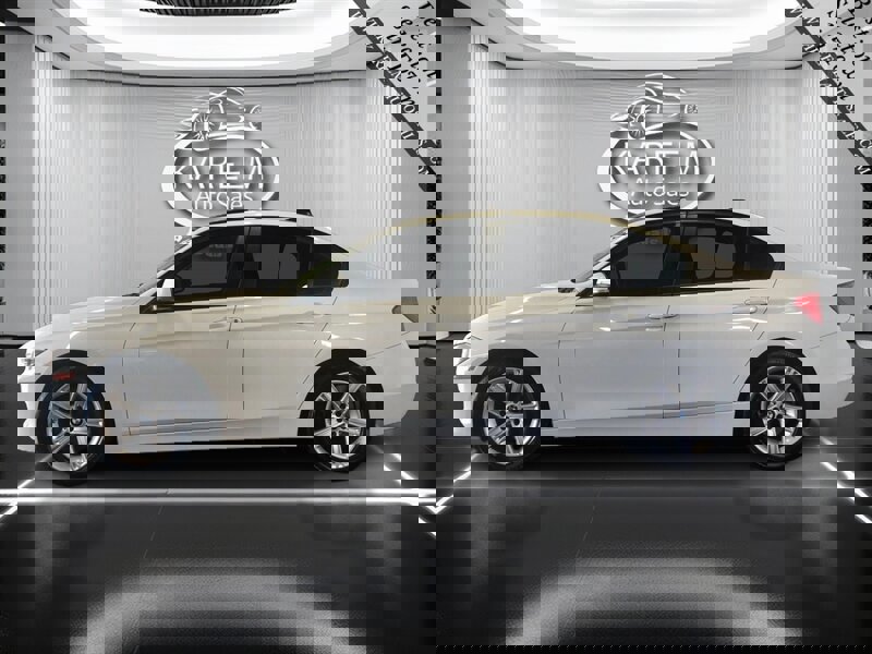 Used 2015 BMW 320i Sedan image 8