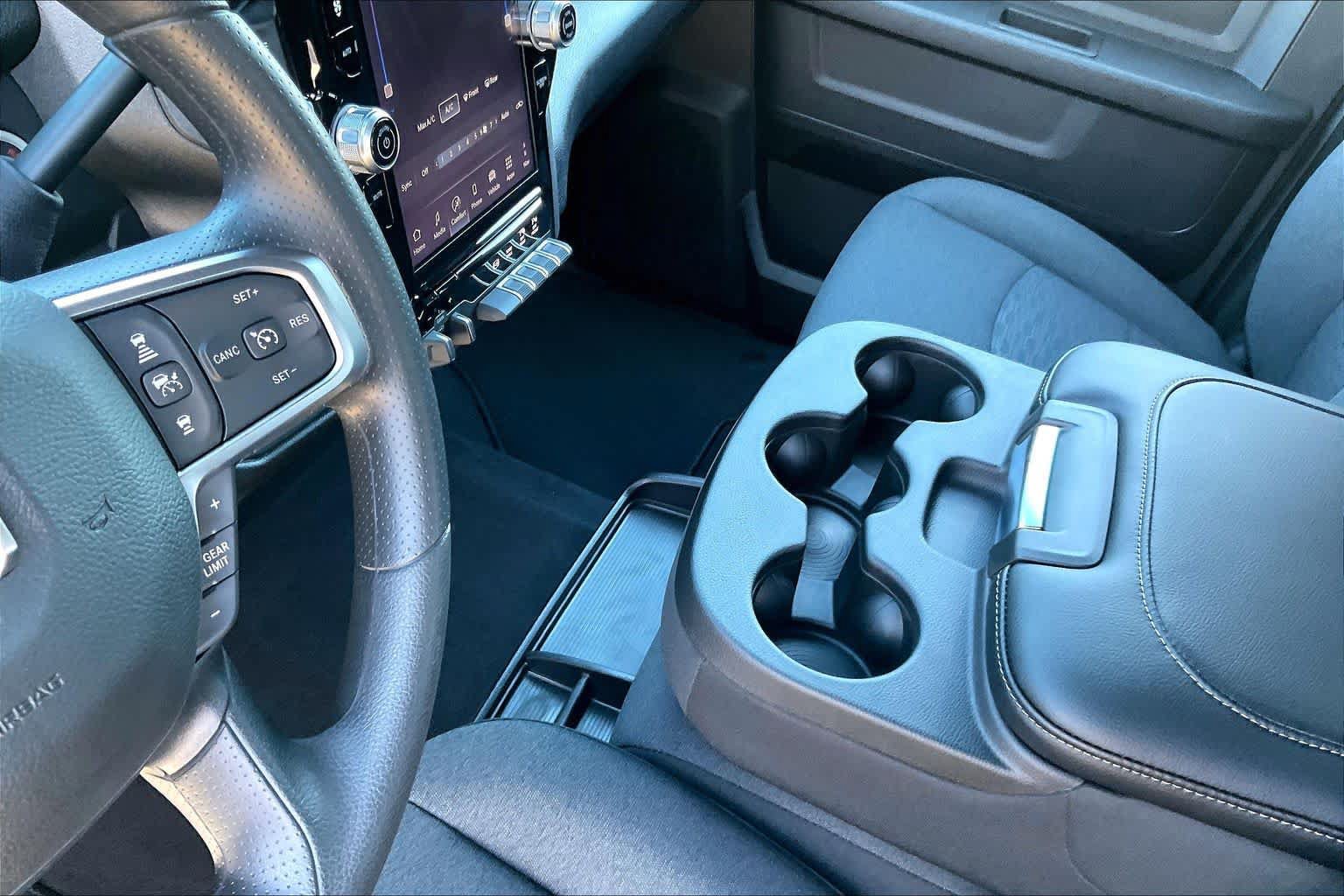 New 2027 RAM 2500 Tradesman AWD/4WD image 7