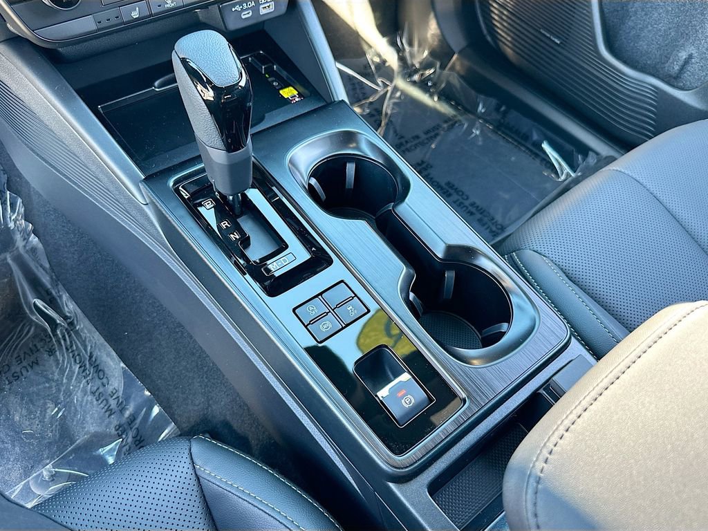 New 2026 Subaru Outback Limited AWD/4WD image 17