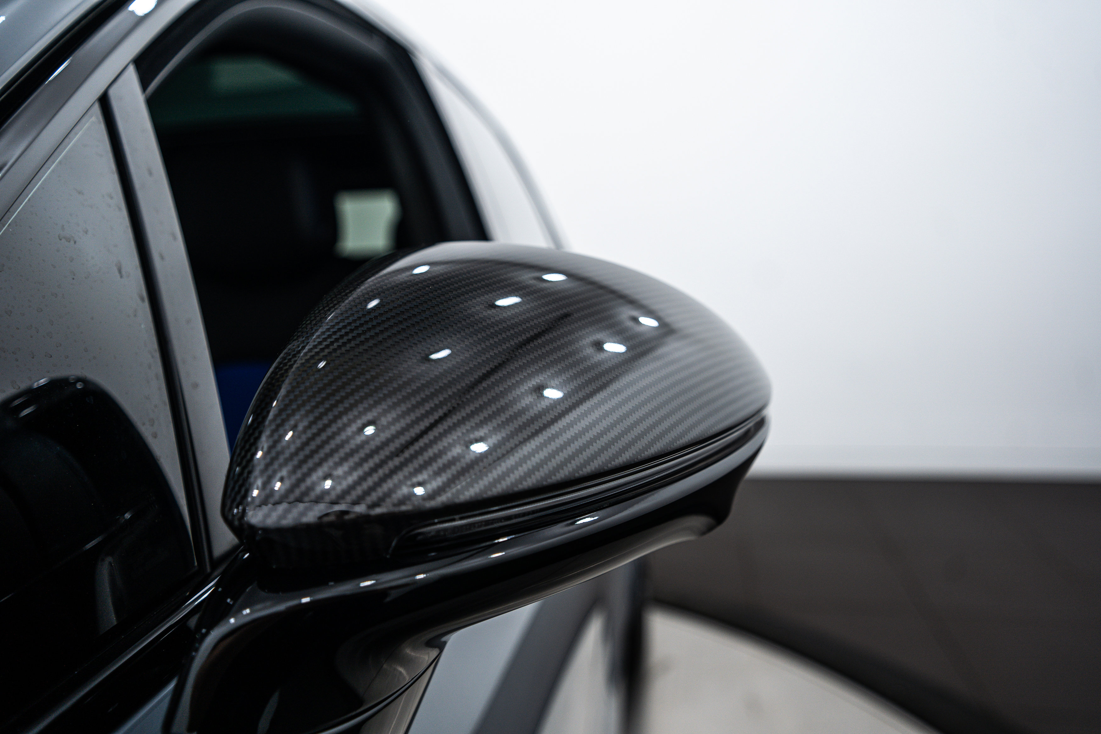 New 2025 Porsche Cayenne GTS image 27