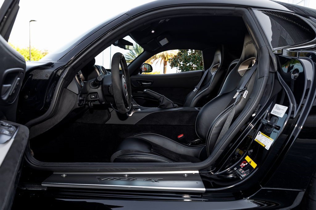 Used 2017 Dodge Viper GTC w/ ACR Package RWD image 39