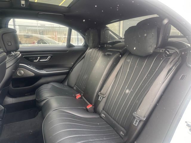 Used 2022 Mercedes-Benz S 500 4MATIC image 9