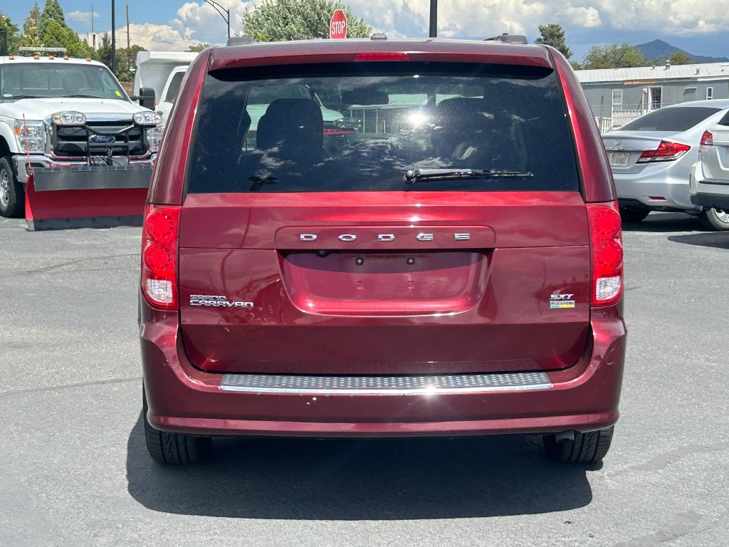 Used 2019 Dodge Grand Caravan SXT FWD image 6