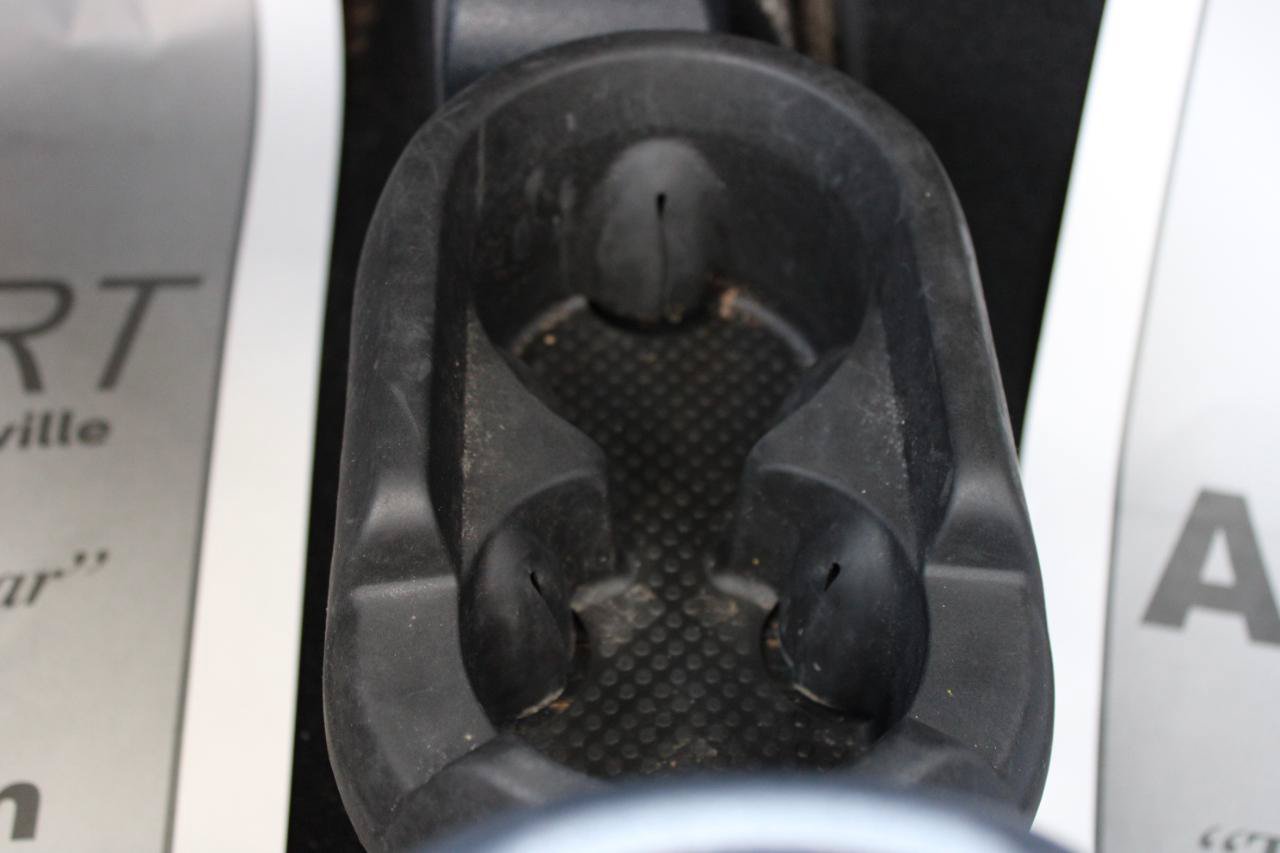 Used 2015 smart fortwo passion RWD image 22