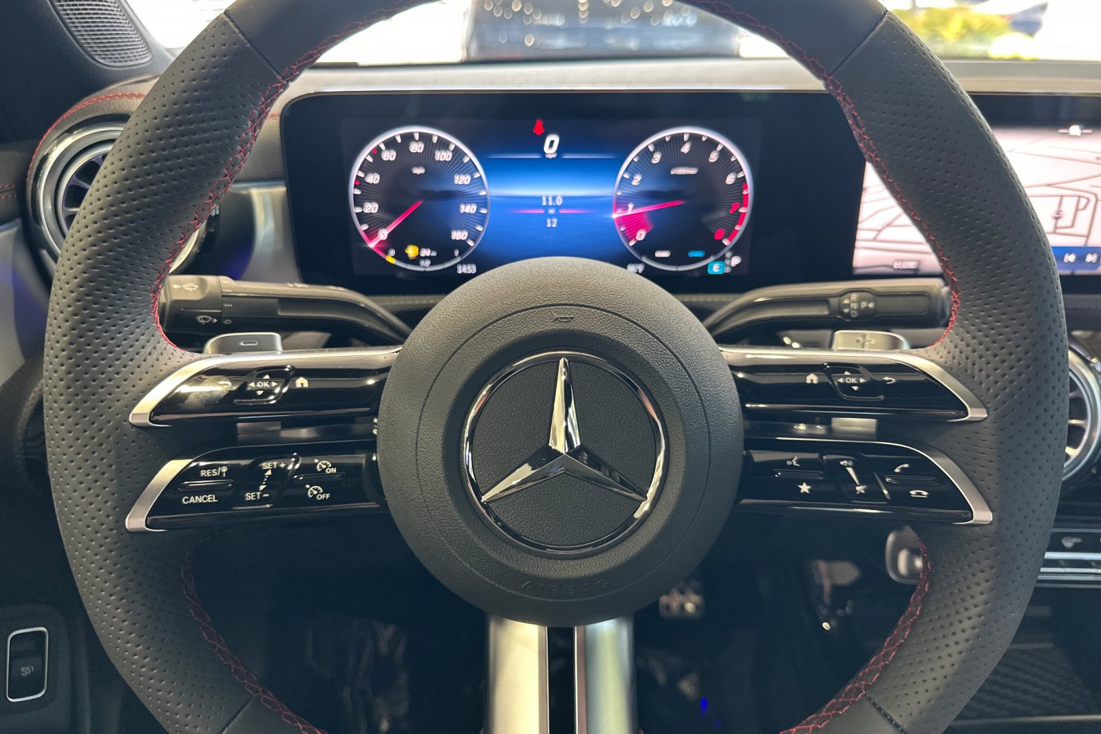 New 2025 Mercedes-Benz CLA 250 4MATIC image 23