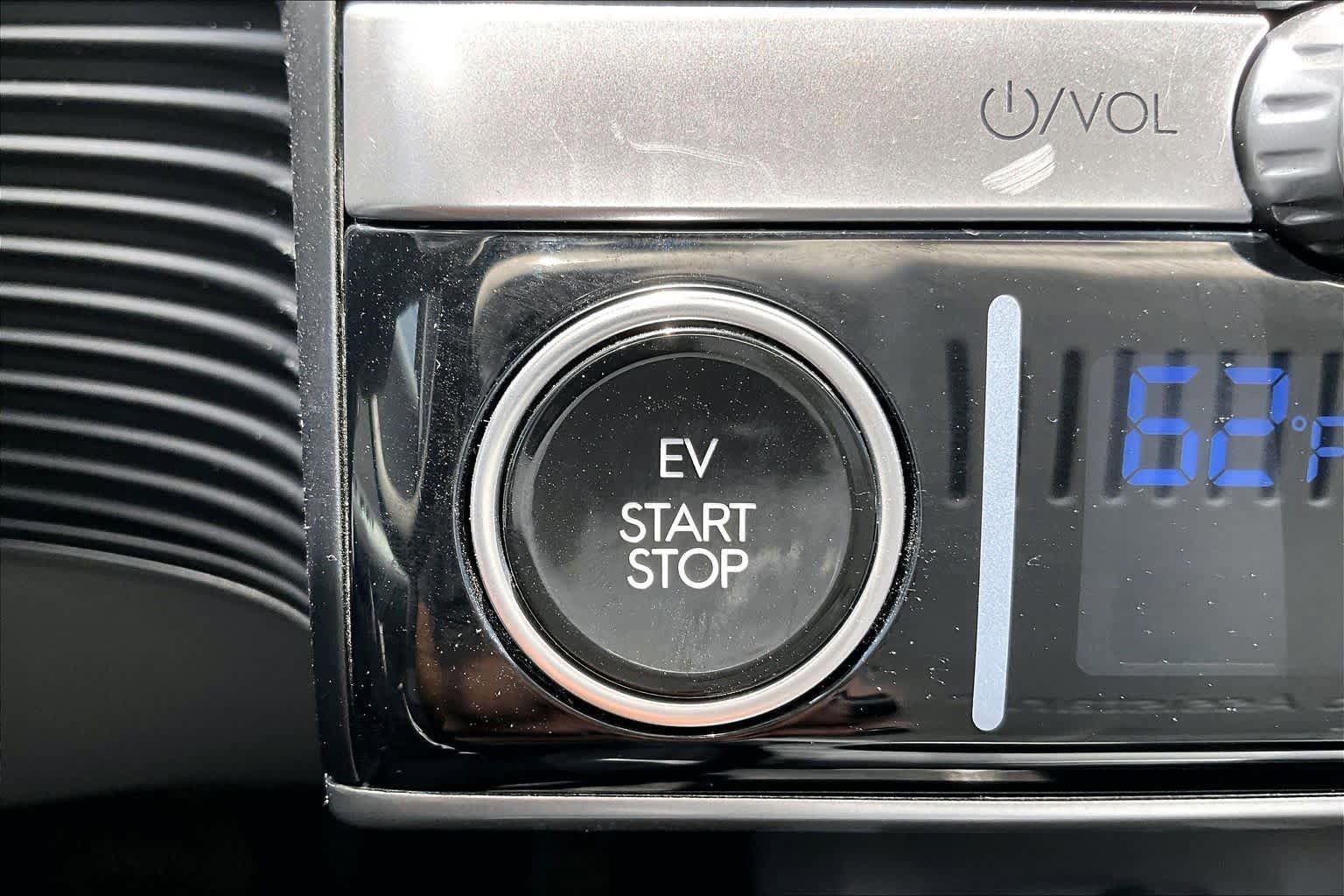 Used 2024 Hyundai Ioniq 5 SEL RWD image 30