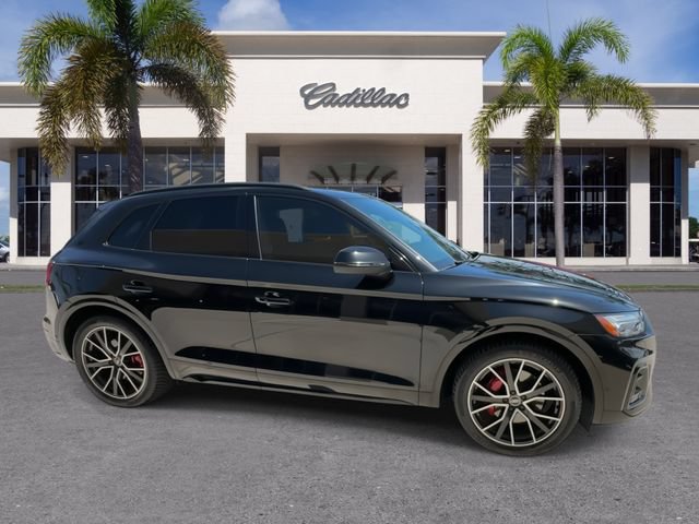 Used 2023 Audi SQ5 Prestige AWD/4WD image 17