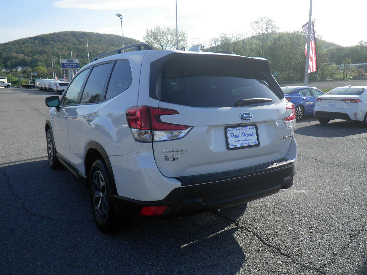 Used 2023 Subaru Forester Premium AWD/4WD image 4