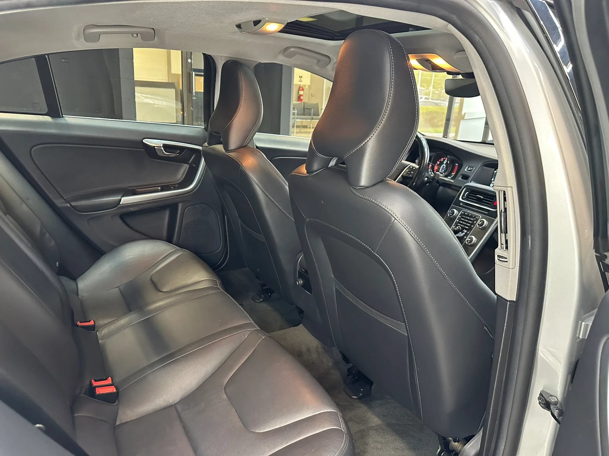 Used 2015 Volvo S60 T5 Premier AWD/4WD image 28