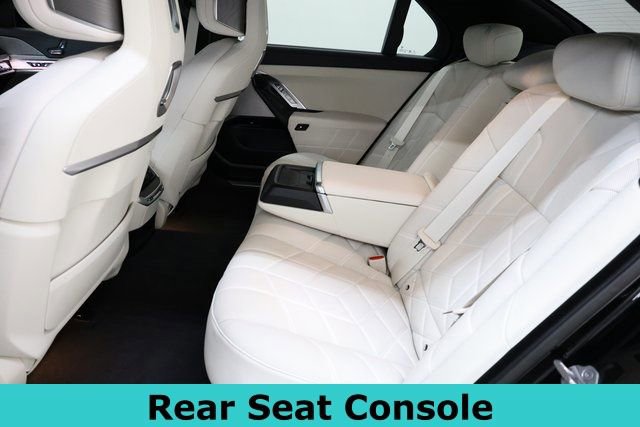 Used 2024 BMW 760i xDrive w/ Executive Package AWD/4WD image 52