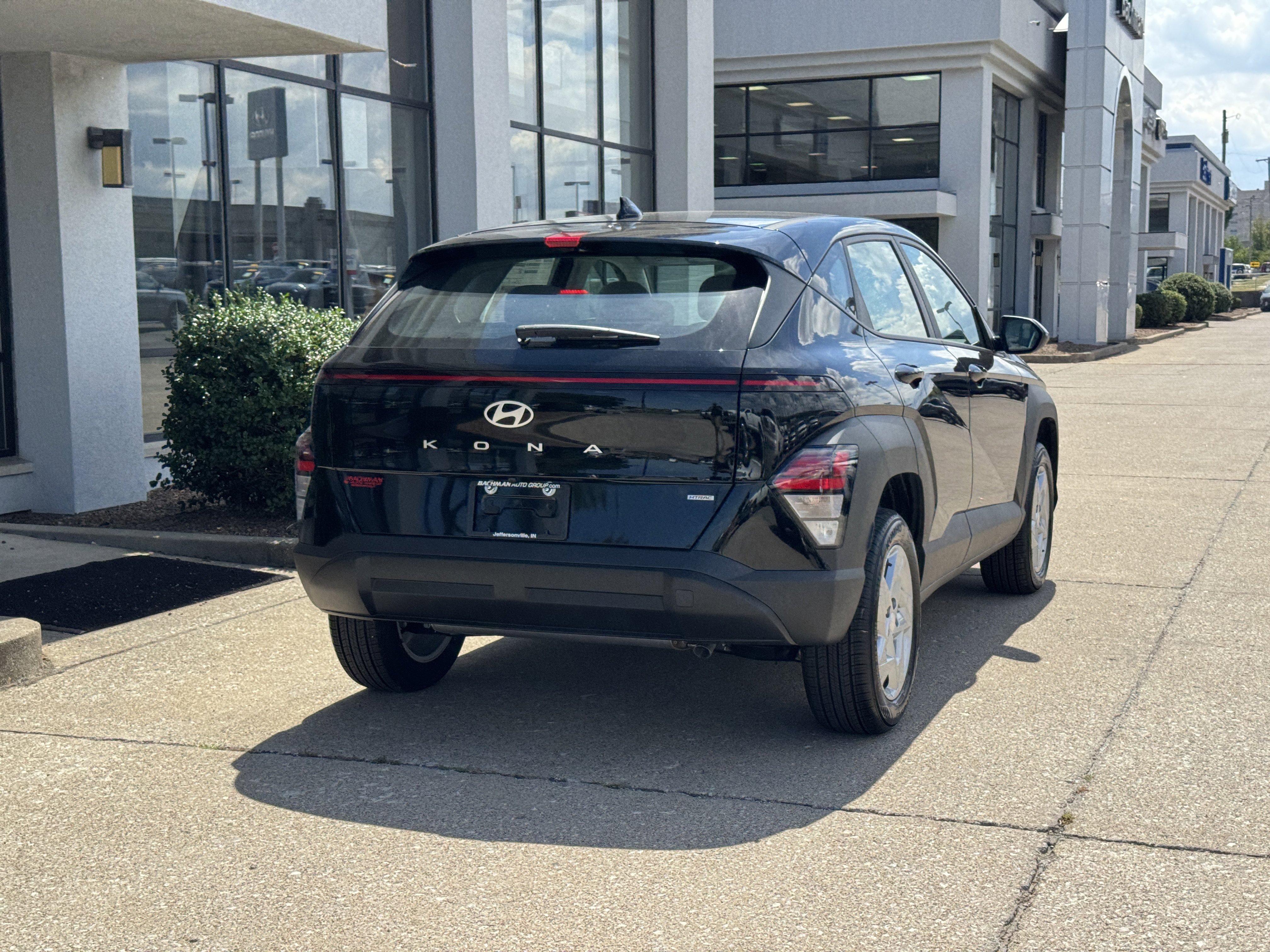 New 2026 Hyundai Kona SE image 5