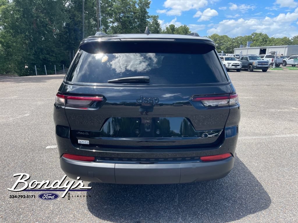 Used 2025 Jeep Grand Cherokee L Altitude AWD/4WD image 13