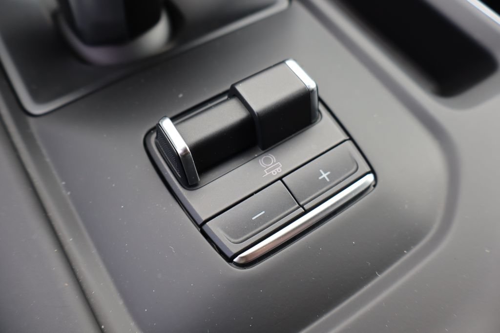 Used 2025 GMC Sierra 1500 Denali Ultimate AWD/4WD image 26