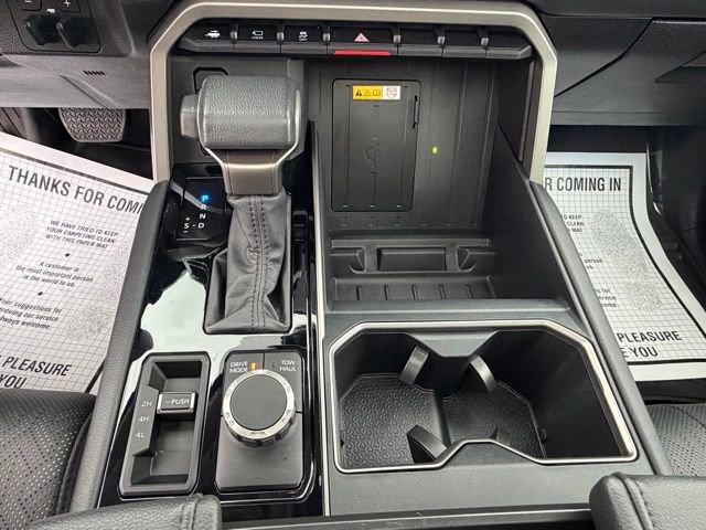 Used 2024 Toyota Tundra Limited AWD/4WD image 32