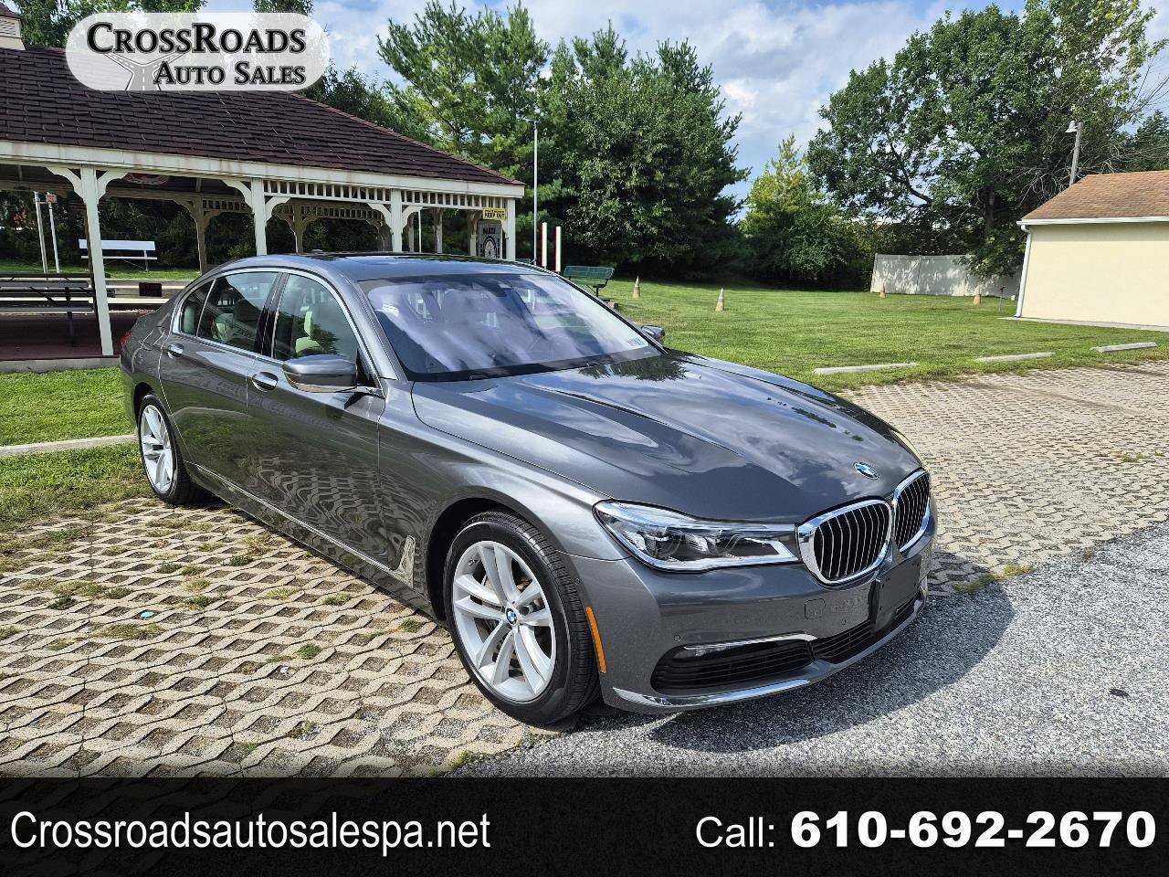 Used 2016 BMW 750i xDrive AWD/4WD image 1
