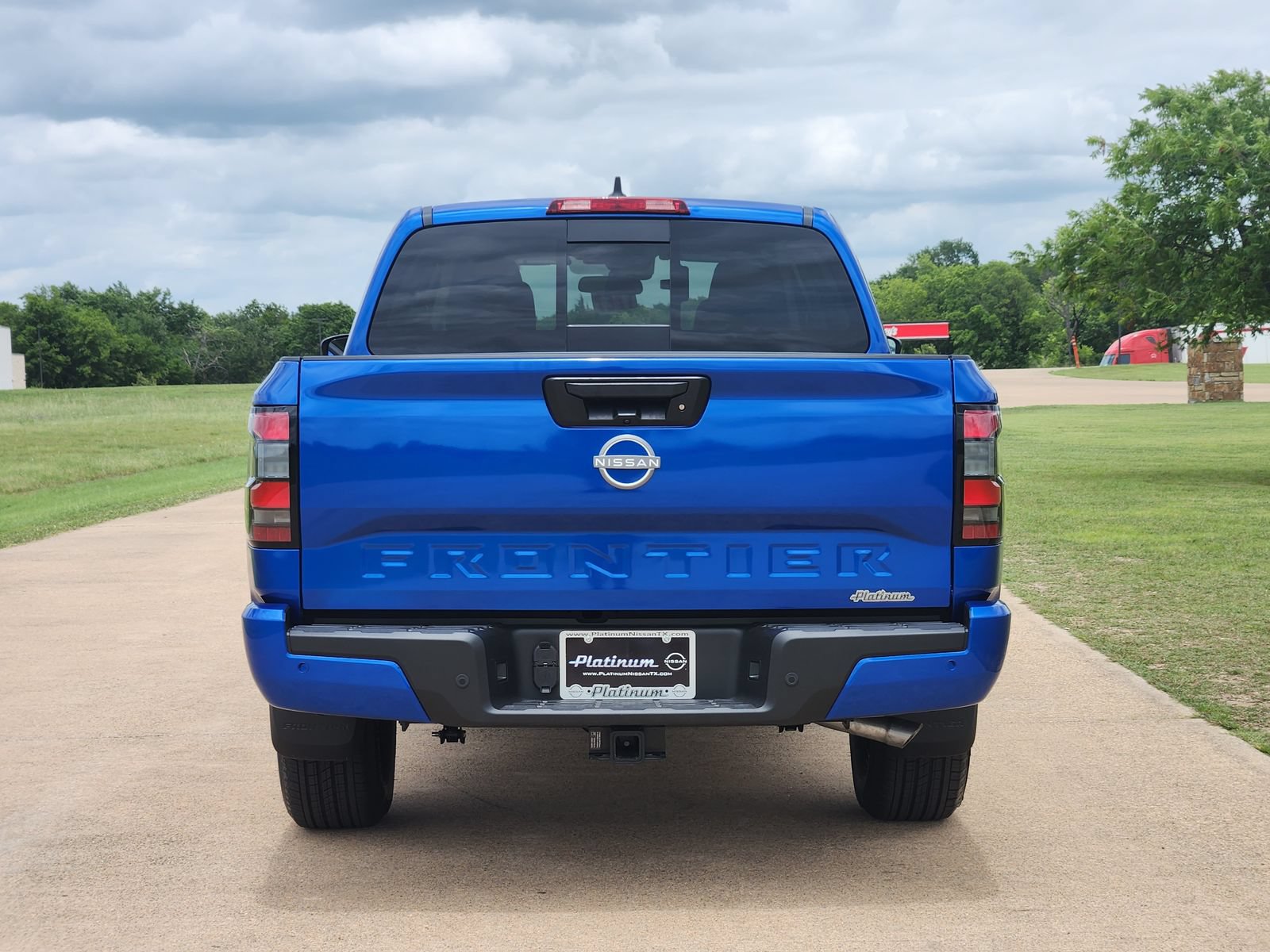 New 2026 Nissan Frontier SV w/ SV Convenience Package RWD image 8