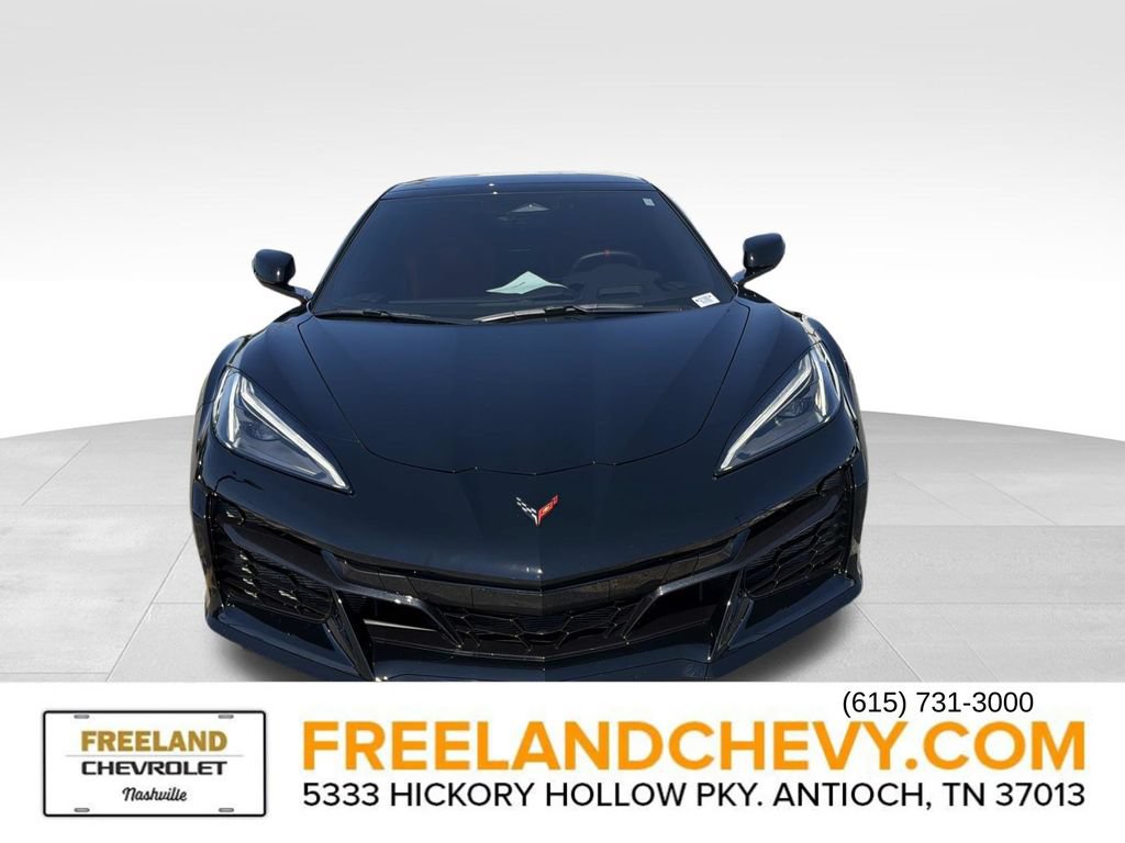 Used 2025 Chevrolet Corvette Z06 RWD image 9