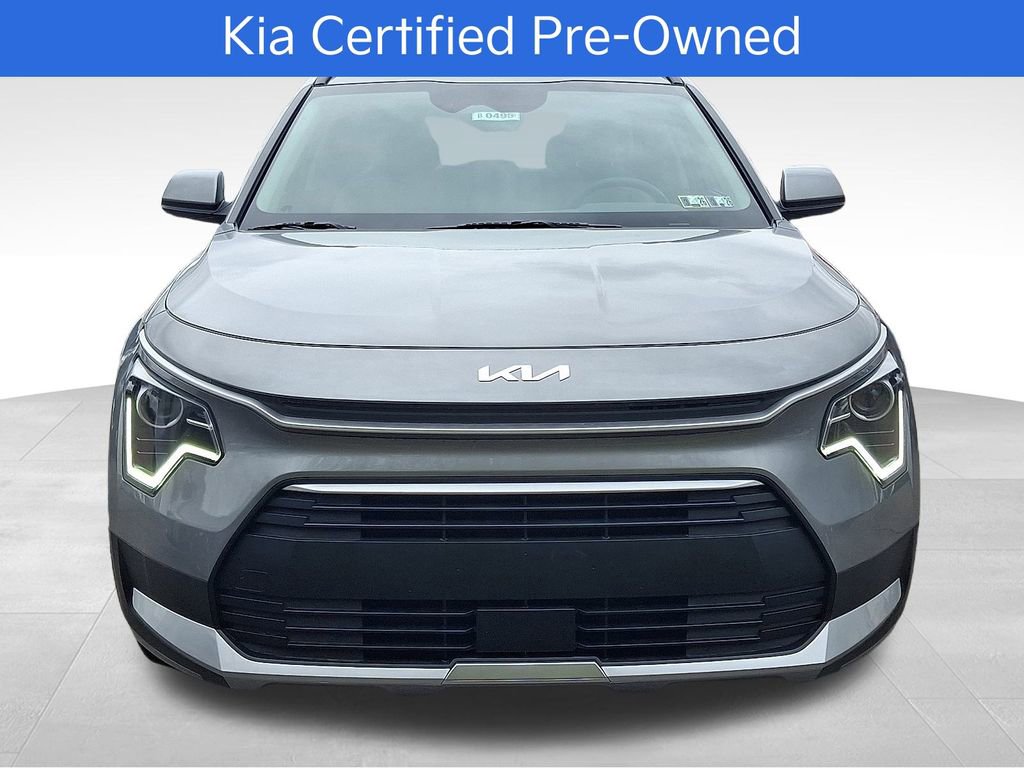 Certified 2025 Kia Niro EX image 5