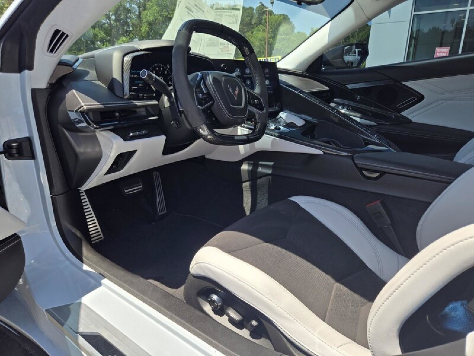 Used 2023 Chevrolet Corvette Z06 w/ Engine Appearance Package RWD image 17