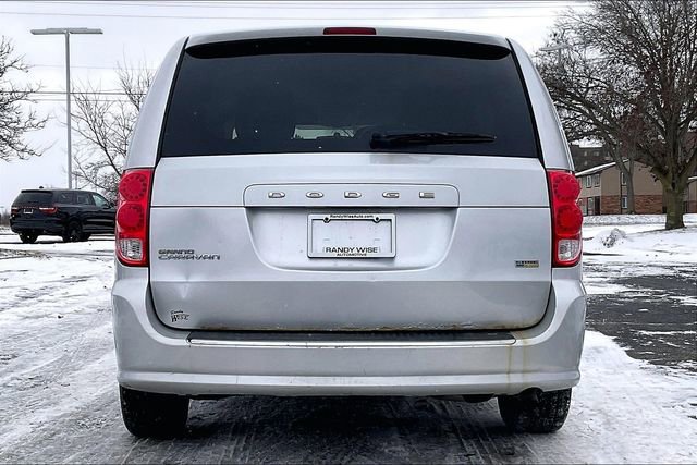 Used 2012 Dodge Grand Caravan SXT image 4