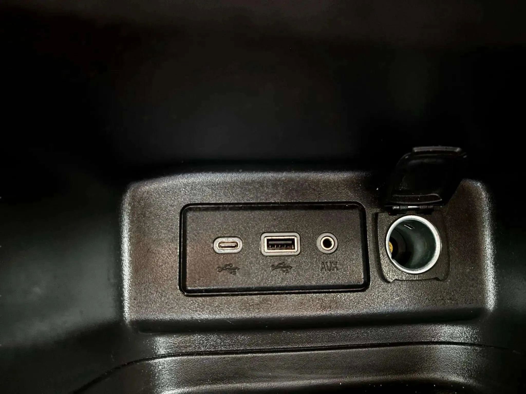 Used 2022 Chevrolet Equinox LT image 34