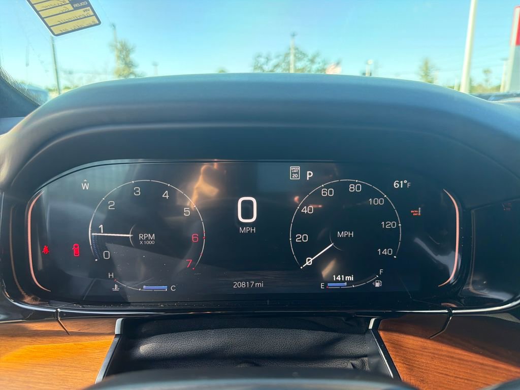 Used 2024 Jeep Grand Wagoneer Series III image 41