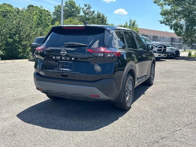 Used 2023 Nissan Rogue S FWD image 4
