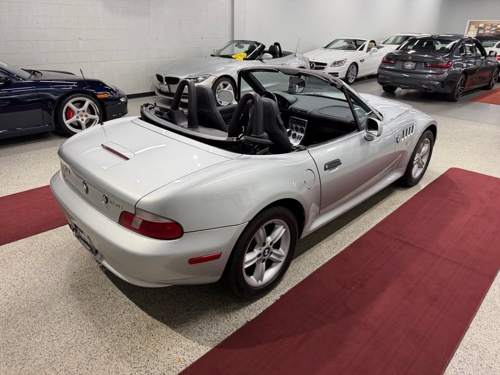 Used 2001 BMW Z3 2.5i RWD image 11
