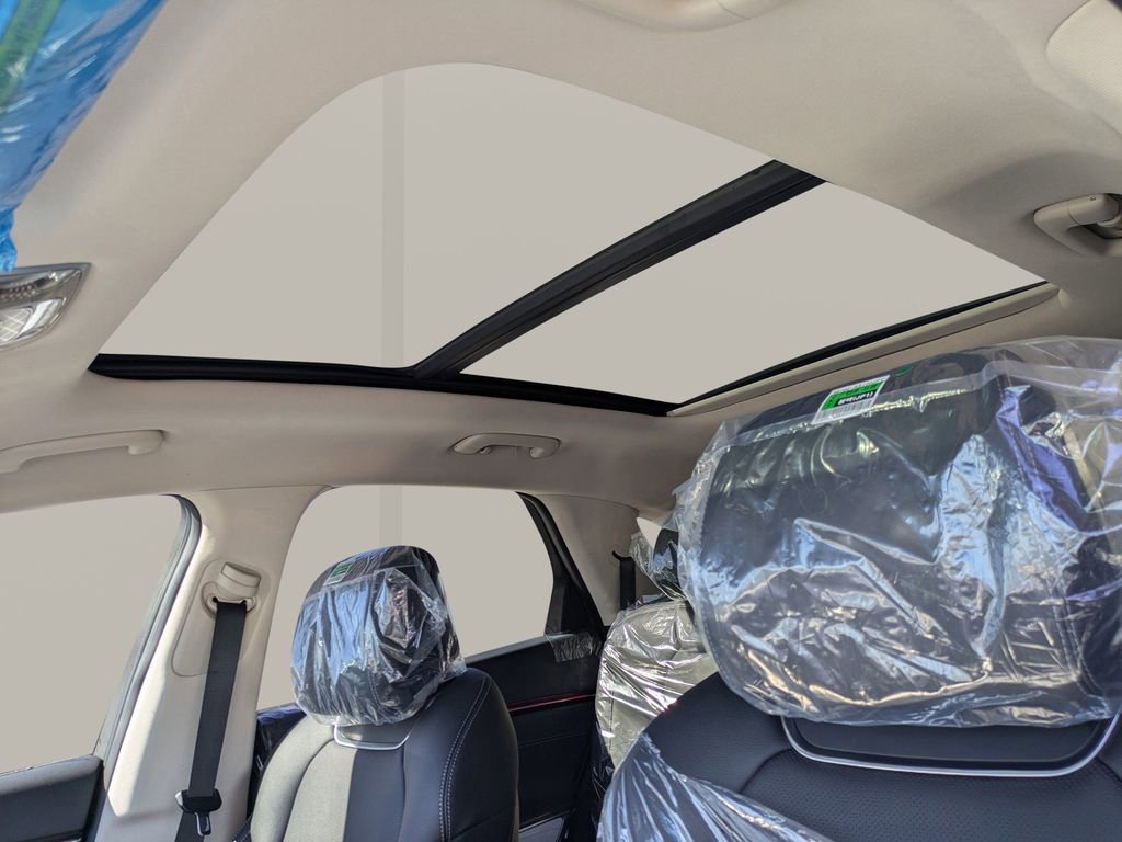 New 2026 Genesis GV70 2.5T Select image 16