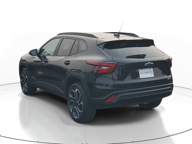 Used 2025 Chevrolet Trax RS w/ Sunroof Package FWD image 3