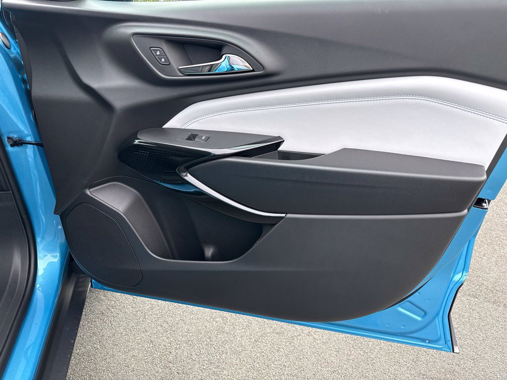 New 2026 Chevrolet Trax LT w/ Driver Confidence Package FWD image 10