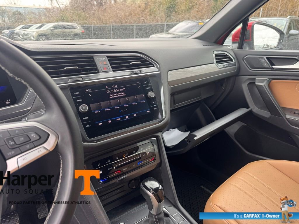 Used 2023 Volkswagen Tiguan SE image 16
