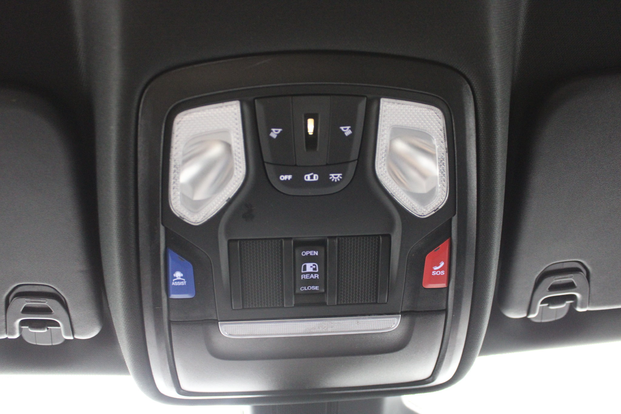 Used 2025 RAM 1500 Tradesman w/ Night Edition AWD/4WD image 30