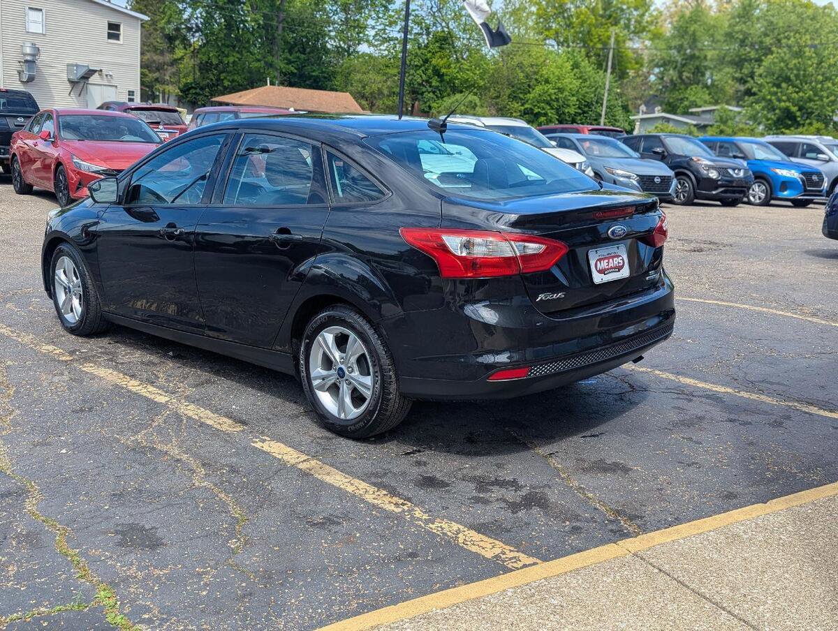 Used 2013 Ford Focus SE FWD image 8