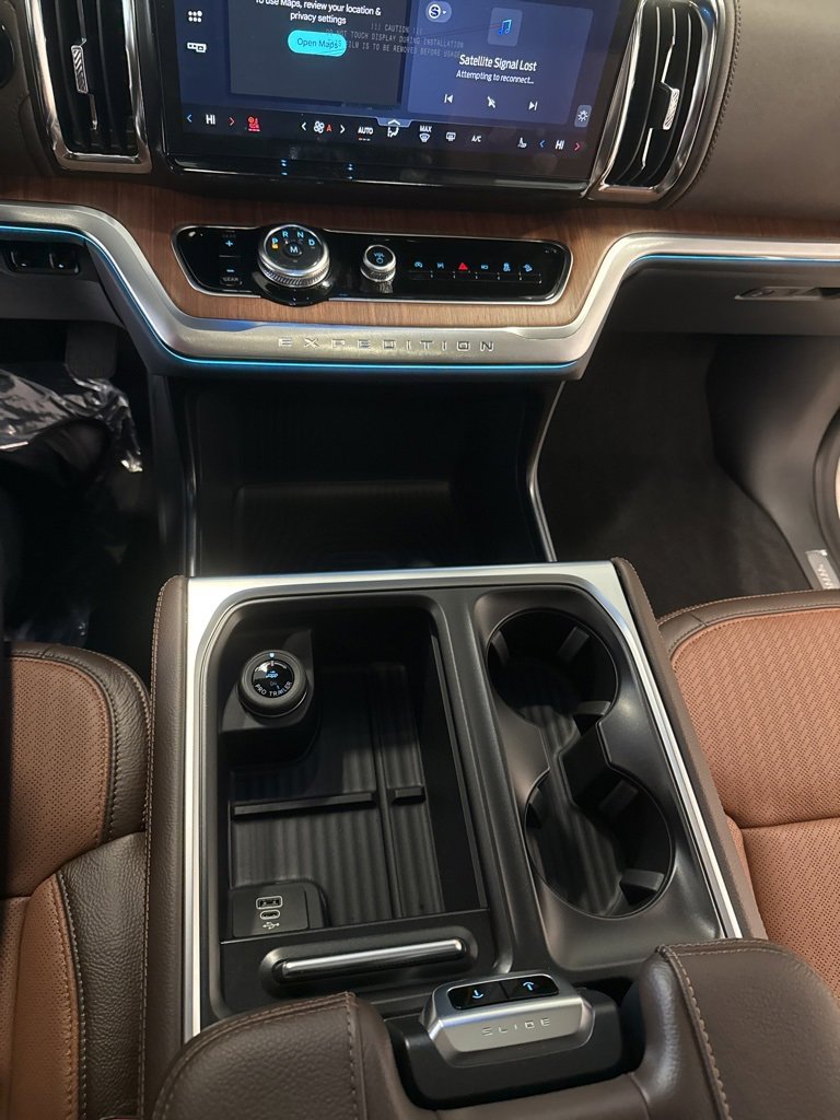 New 2026 Ford Expedition Max King Ranch image 25