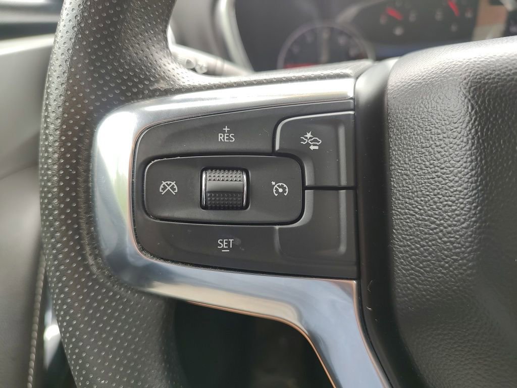 Used 2024 Chevrolet Blazer LT FWD image 25