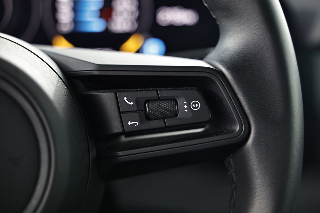 Certified 2022 Porsche Taycan image 36