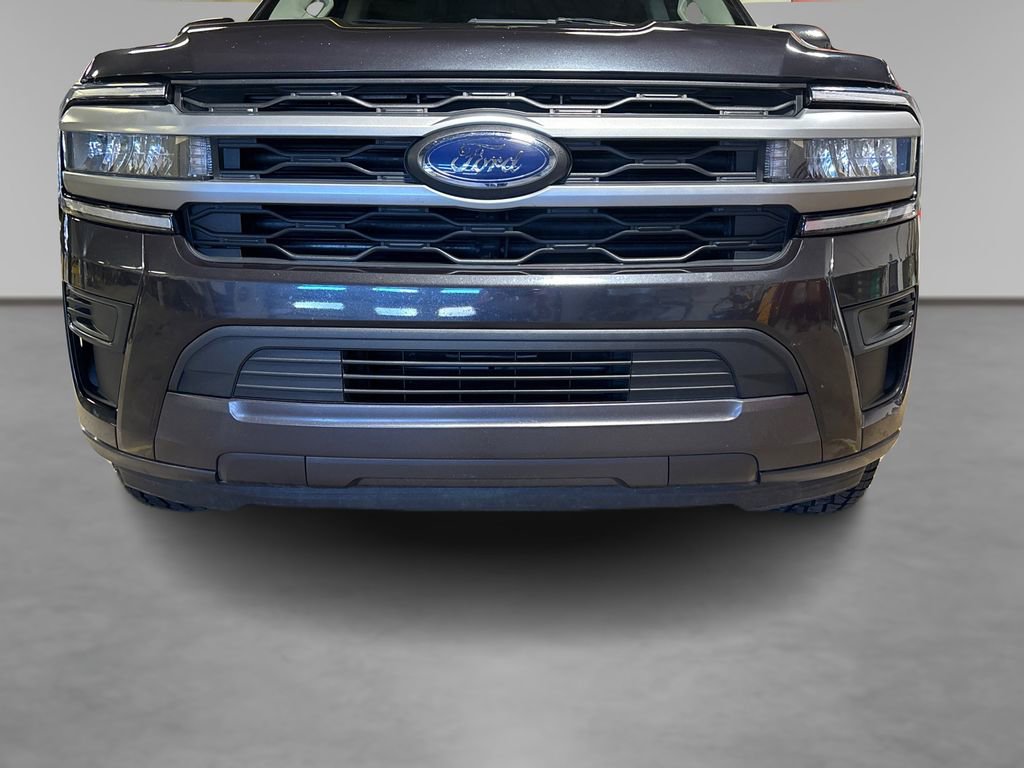 Certified 2024 Ford Expedition Max XLT image 13