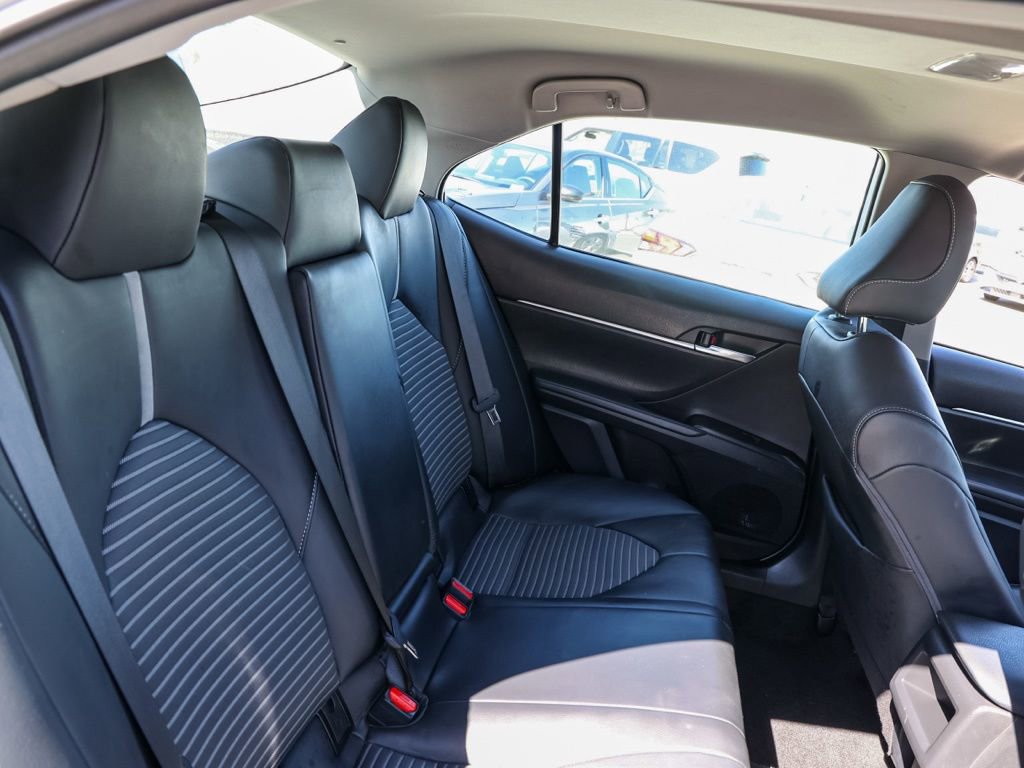 Used 2023 Toyota Camry SE image 17