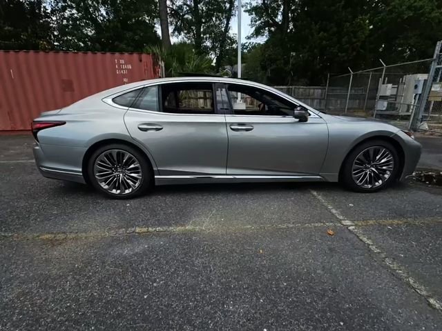 Used 2023 Lexus LS 500 w/ Interior Upgrade Package RWD image 4