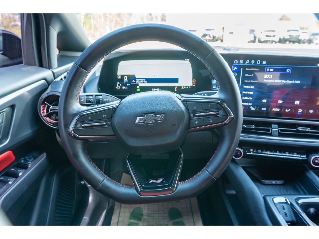 Used 2025 Chevrolet Equinox EV RS image 21