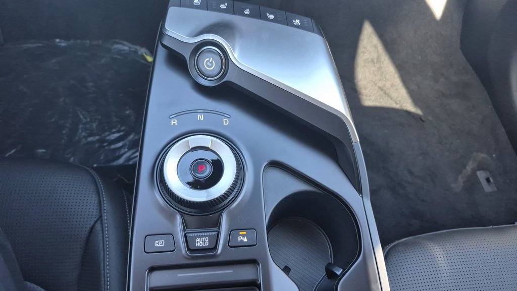 New 2025 Kia EV6 Wind image 9