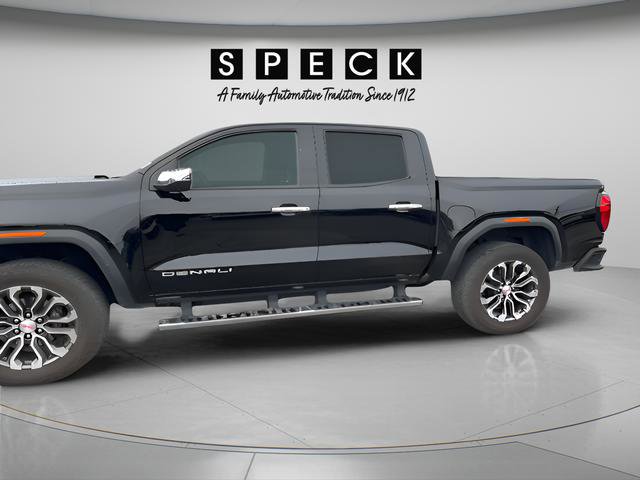 Used 2024 GMC Canyon Denali AWD/4WD image 2