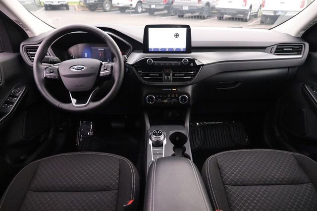 Certified 2024 Ford Escape Active w/ Cold Weather Package image 24